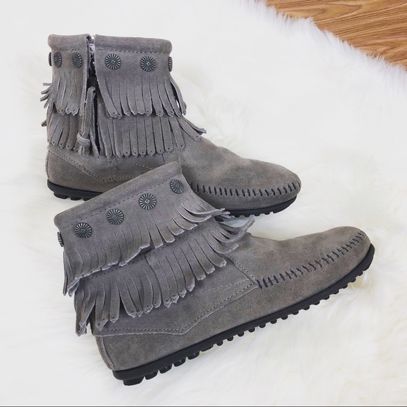 Minnetonka Shoes - Minnetonka Loden Double Fringe Boot